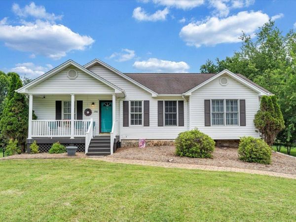 1700 Bluewater DR , Moneta, VA 24121