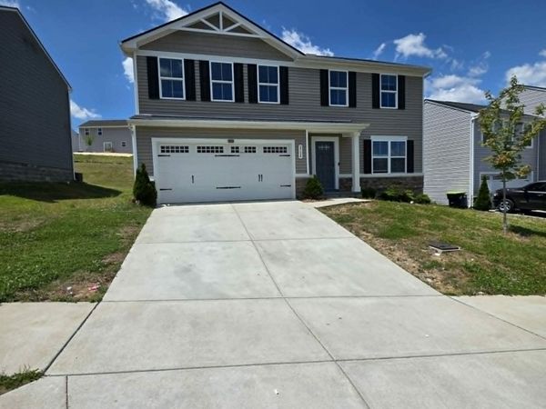 2524 Haskell Dr E, Antioch, TN 37013