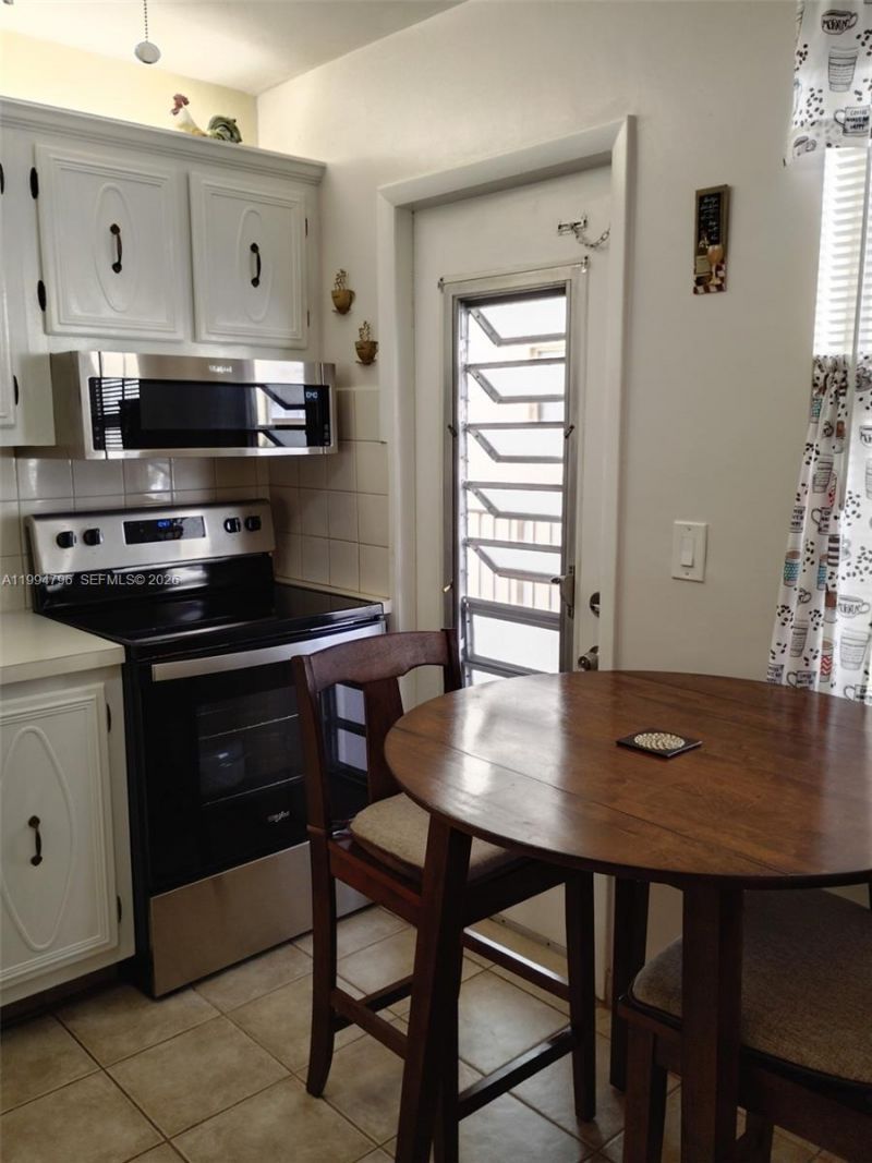 Please Call For Address, Unit 213, Lauderdale Lakes, FL 33319 Photo