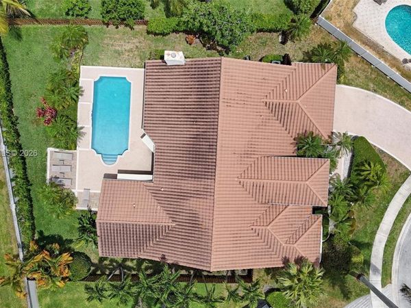 11021 NW 7th St , Plantation, FL 33324