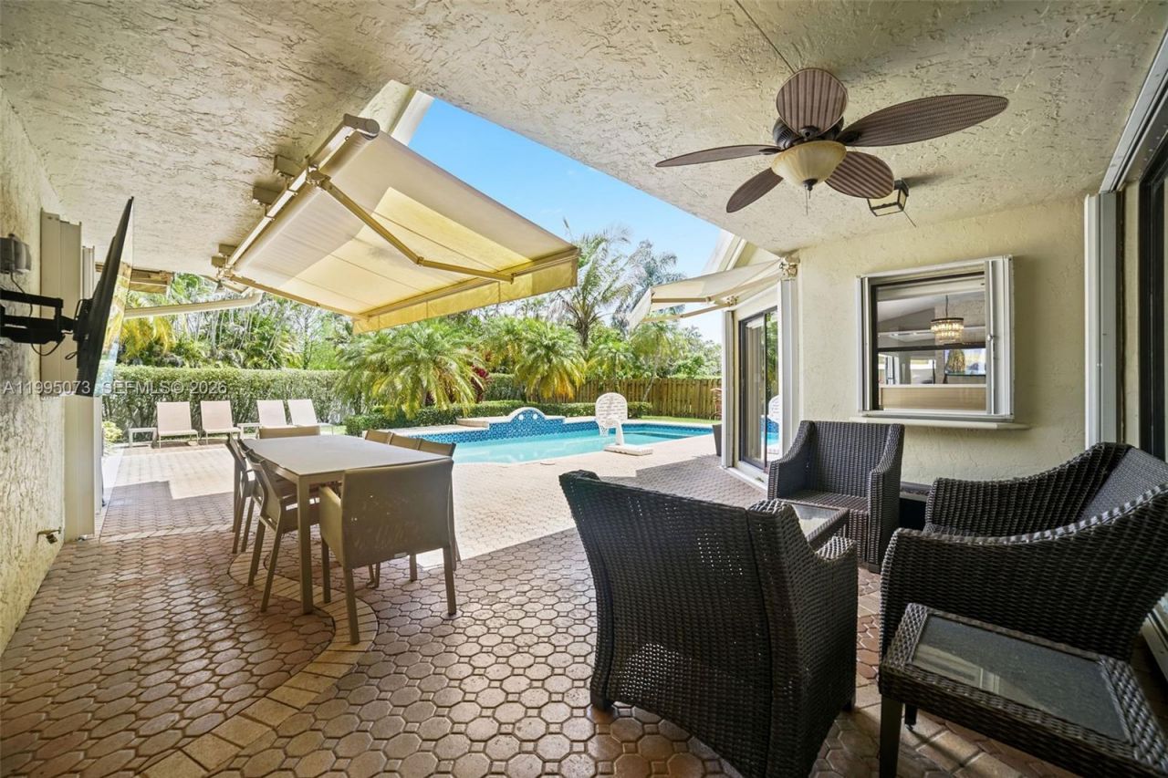 11021 NW 7th St, Plantation, FL 33324 Photo