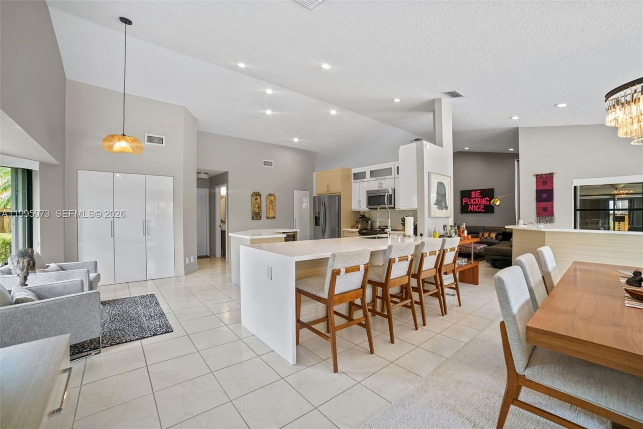 11021 NW 7th St, Plantation, FL 33324 Photo