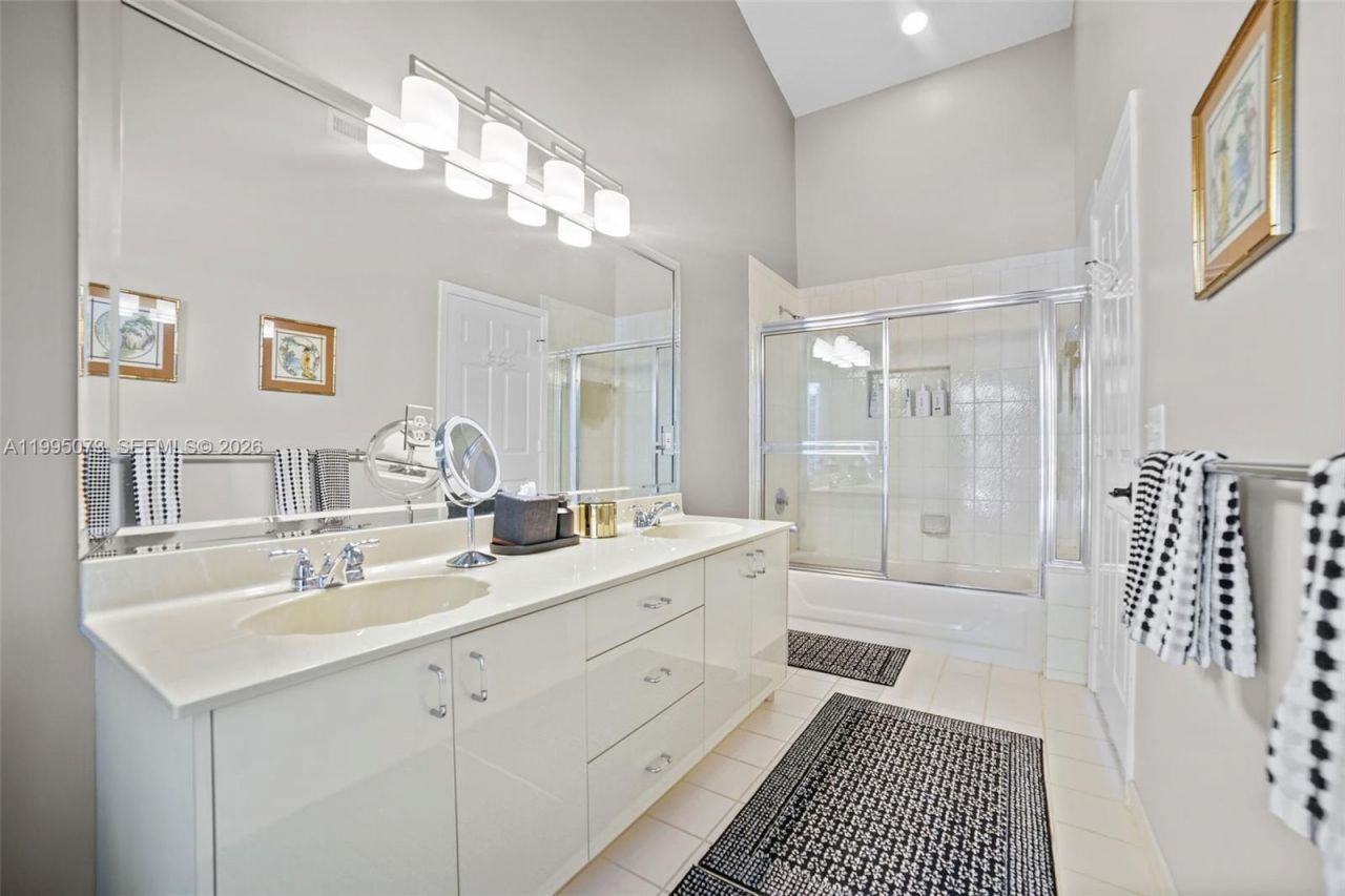 11021 NW 7th St, Plantation, FL 33324 Photo