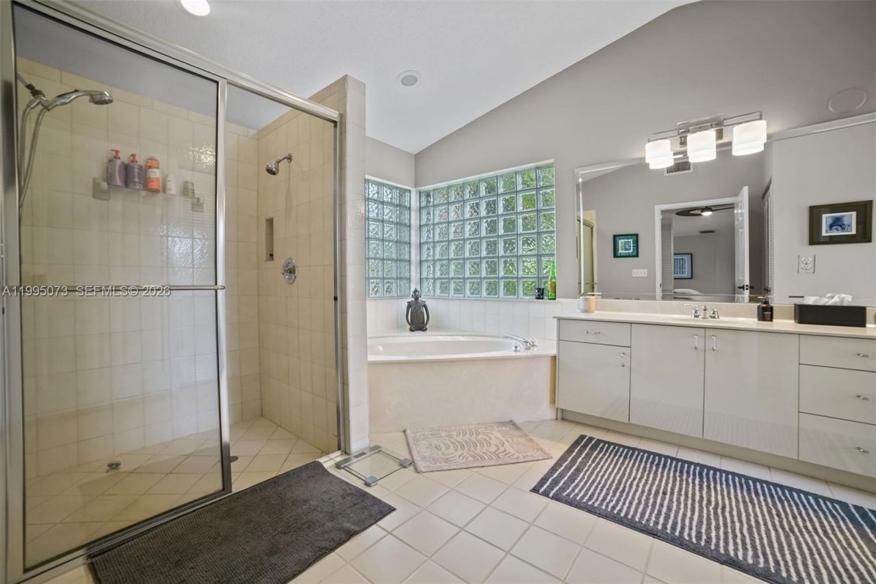 11021 NW 7th St, Plantation, FL 33324 Photo