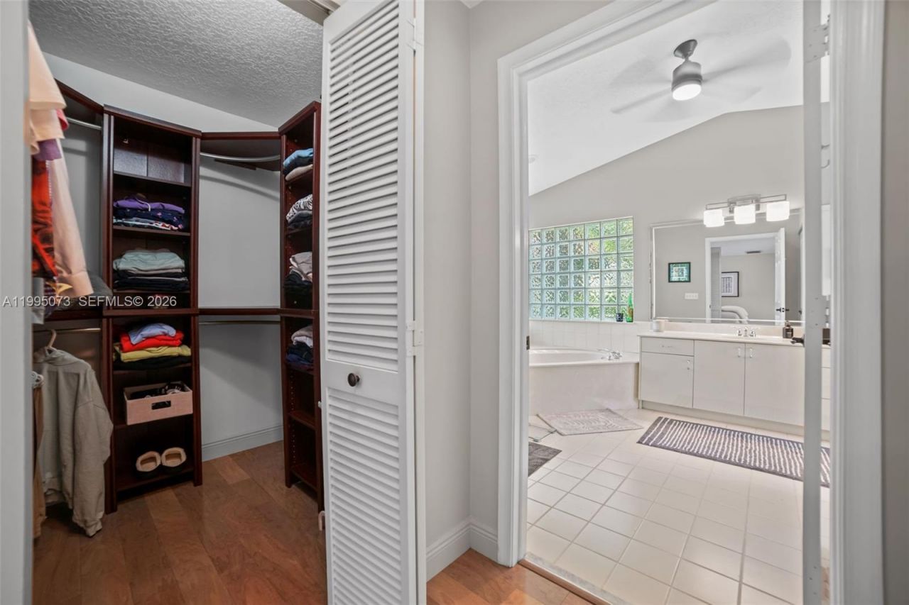11021 NW 7th St, Plantation, FL 33324 Photo