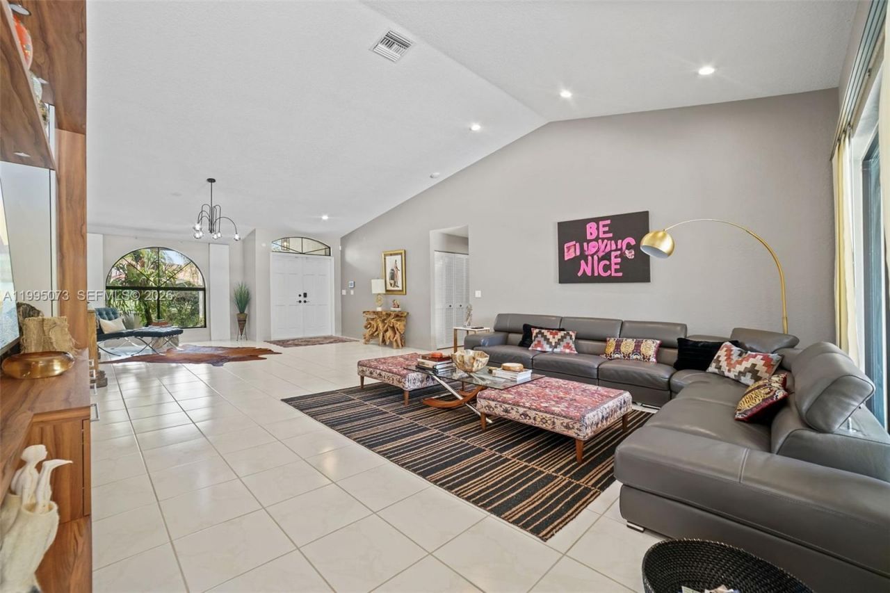 11021 NW 7th St, Plantation, FL 33324 Photo