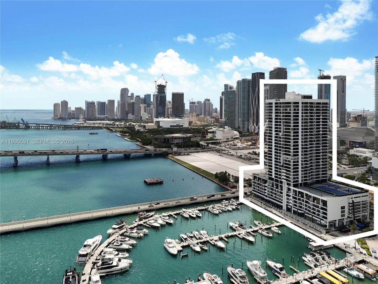 555 NE 15th St, Unit 33G, Miami, FL 33132 Photo