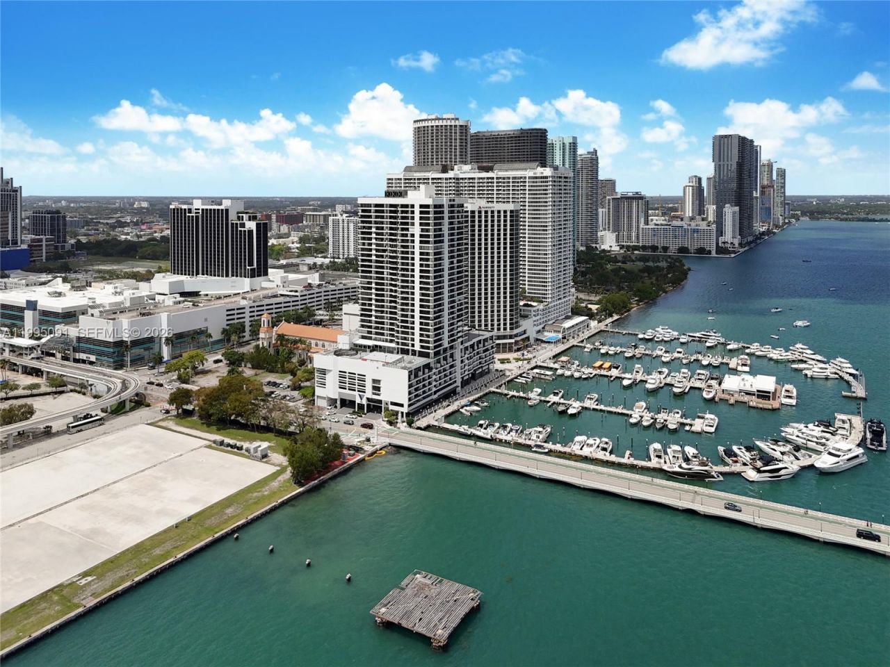 555 NE 15th St, Unit 33G, Miami, FL 33132 Photo