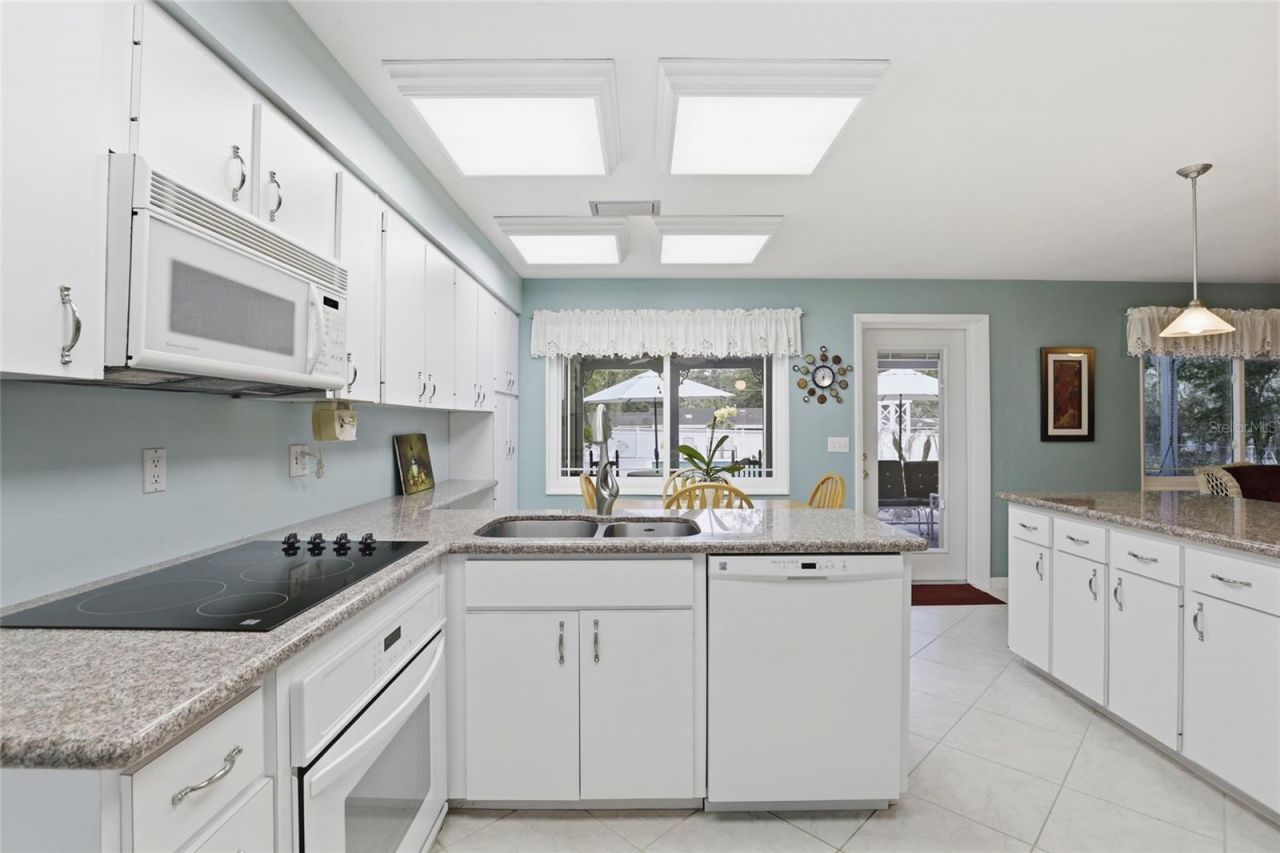 2921 NW 31 Terrace, Gainesville, FL 32605 Photo