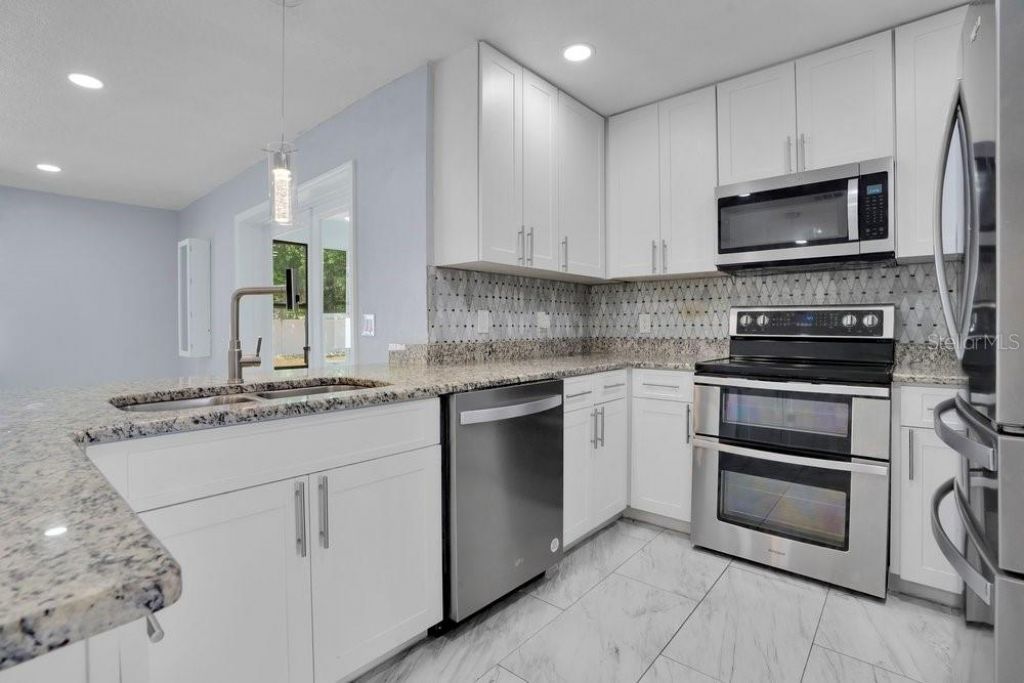 3575 Lark Lane, Mulberry, FL 33860 Photo