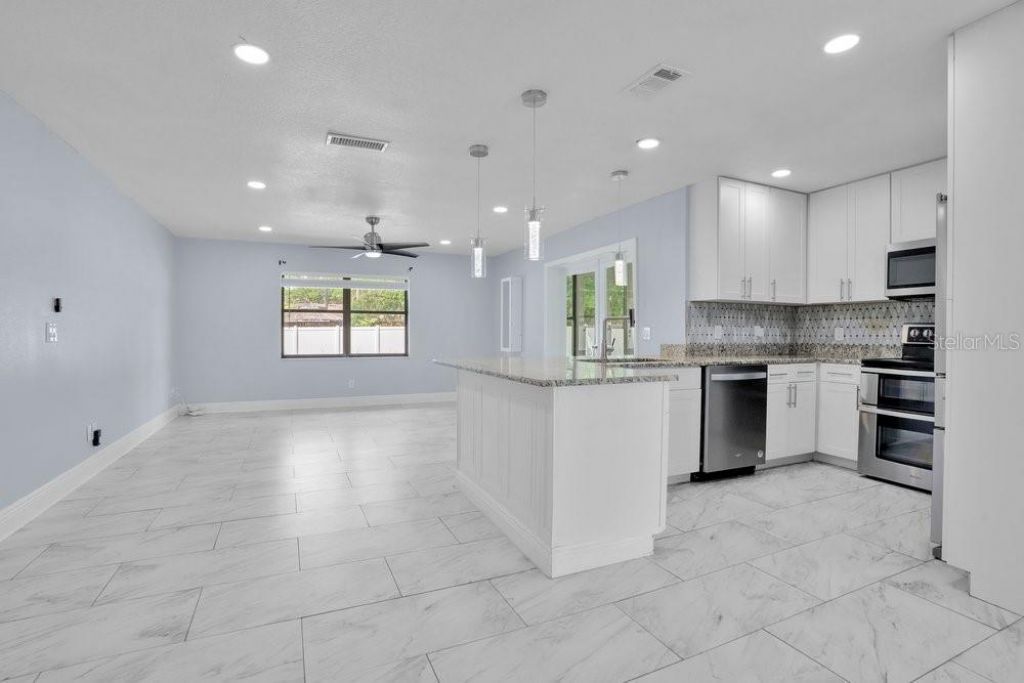 3575 Lark Lane, Mulberry, FL 33860 Photo