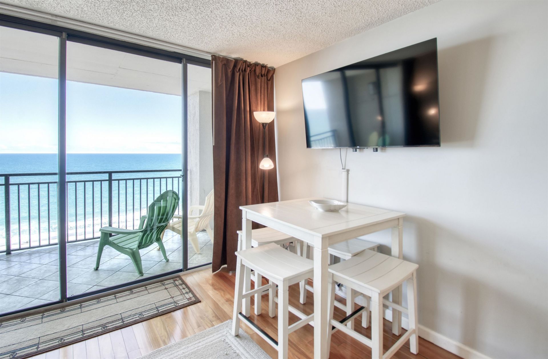 5523 N Ocean Blvd. Photo 4