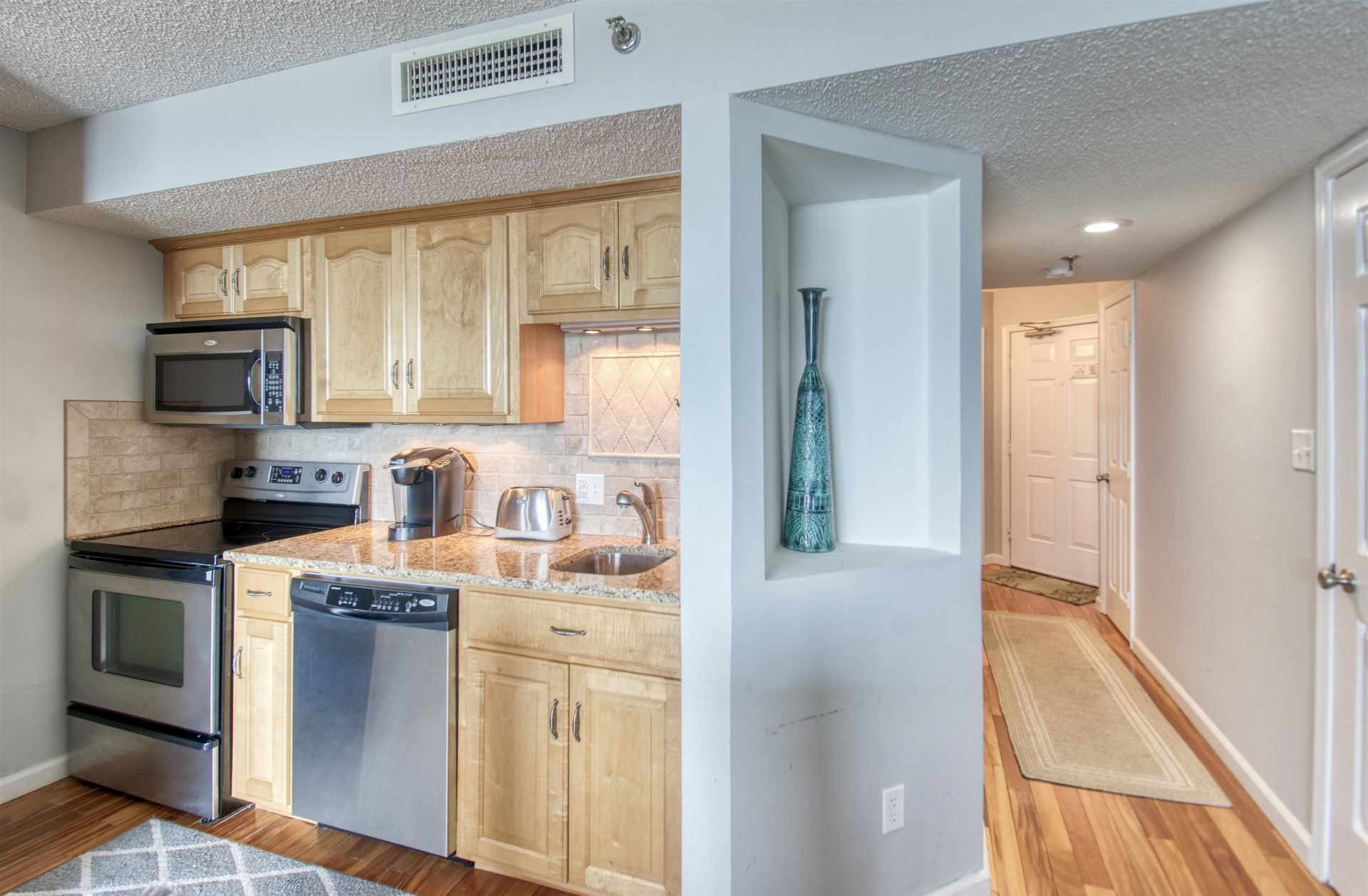 5523 N Ocean Blvd. Photo 6