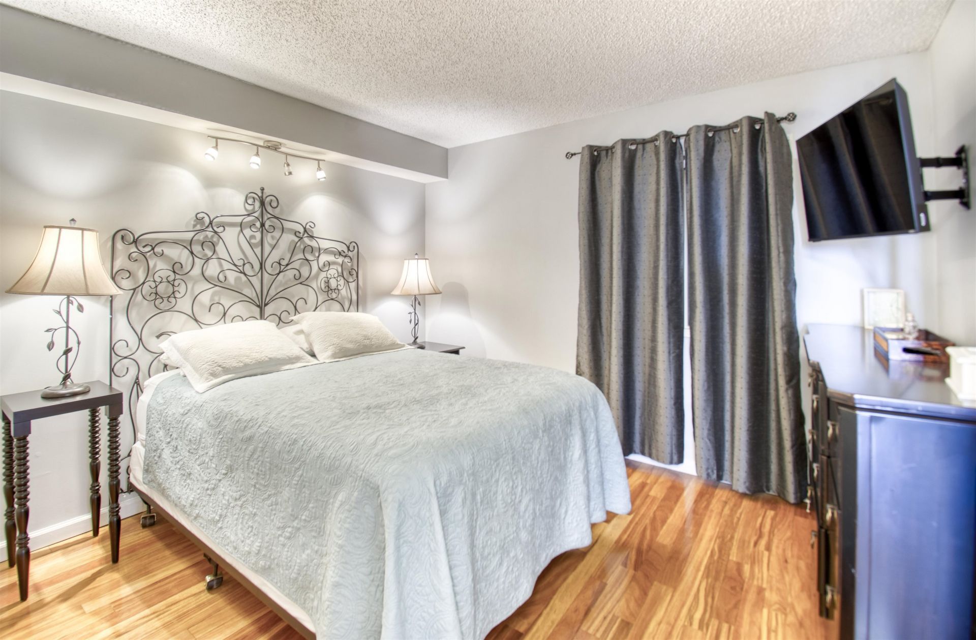 5523 N Ocean Blvd. Photo 7