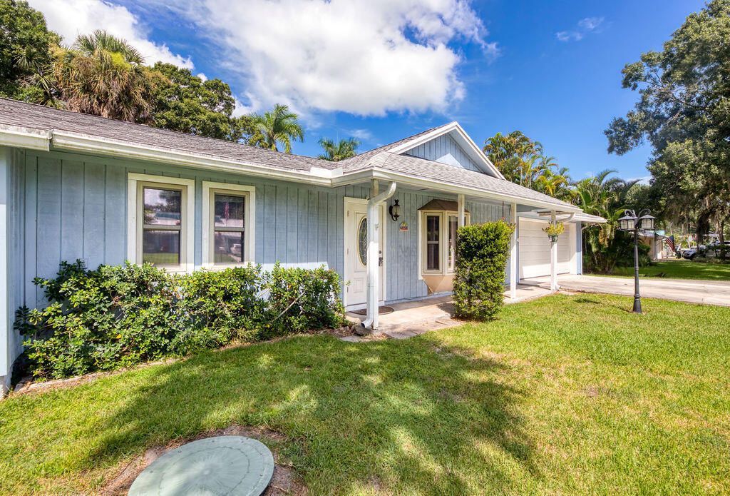 6856 SW Chase Court, Stuart, FL 34997 Photo