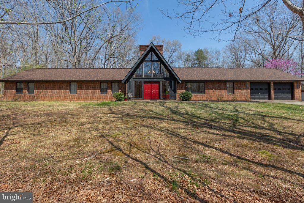 9313 Bellwood Drive , Fredericksburg, VA 22407 Main Photo