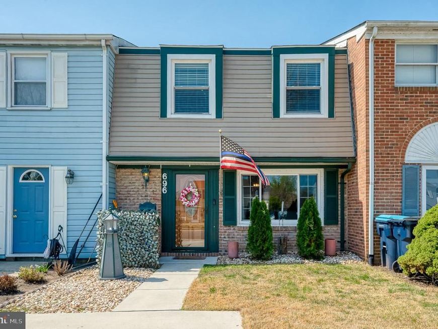 696 Shore Drive, Joppa, MD 21085 Main Photo