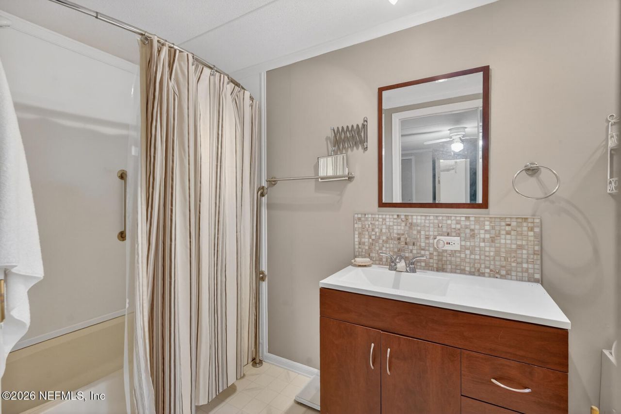 440 Dumbarton Avenue, Crescent City, FL 32112 Photo