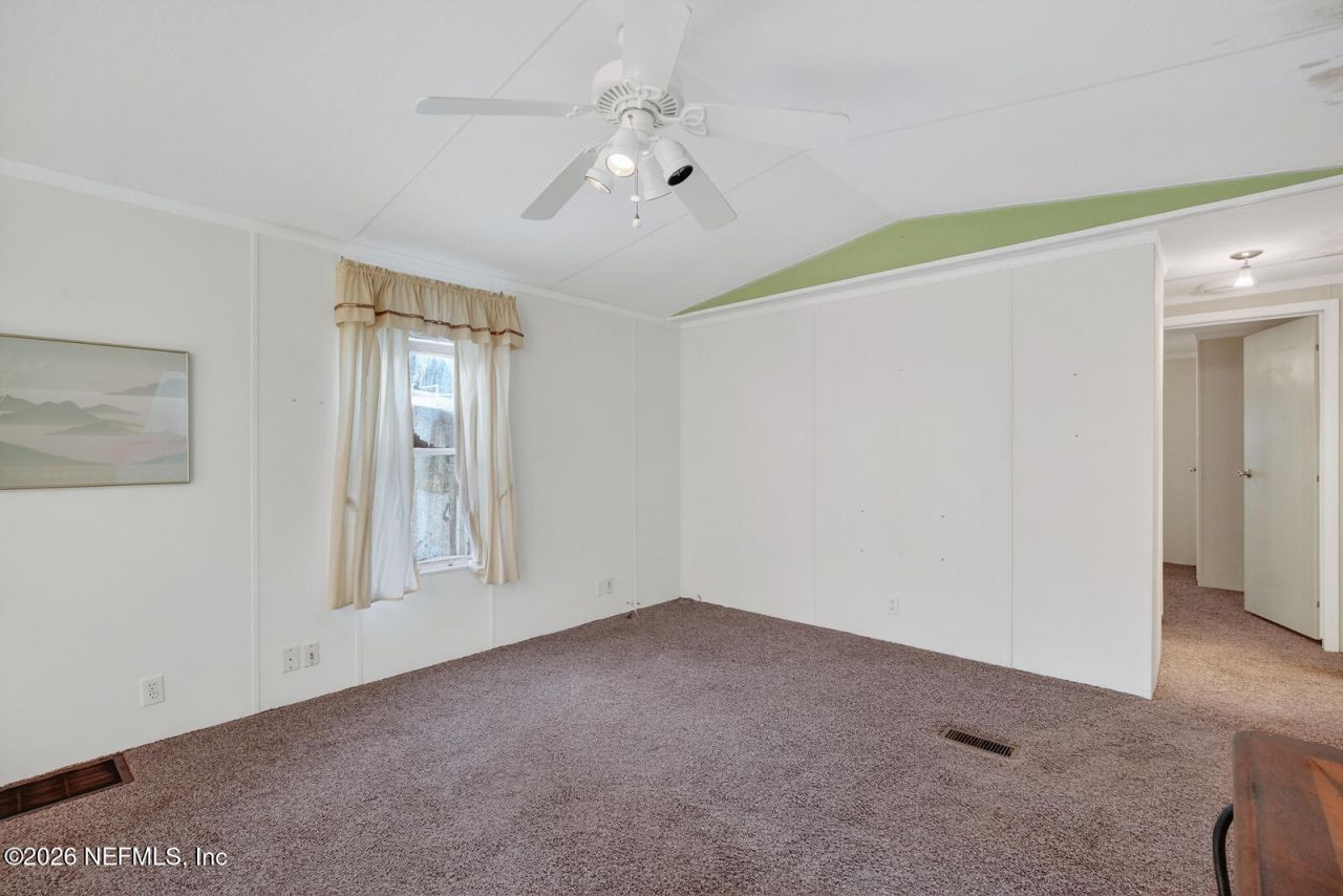 440 Dumbarton Avenue, Crescent City, FL 32112 Photo