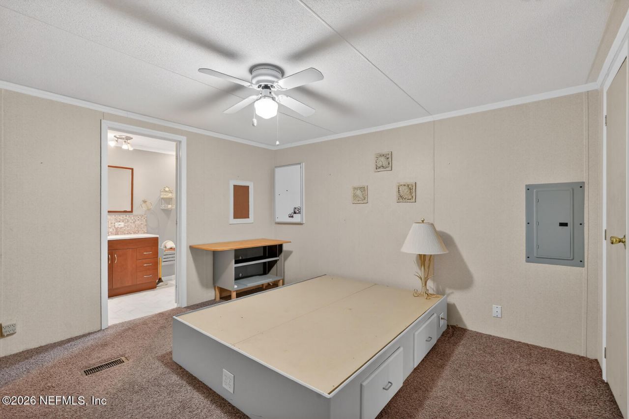 440 Dumbarton Avenue, Crescent City, FL 32112 Photo