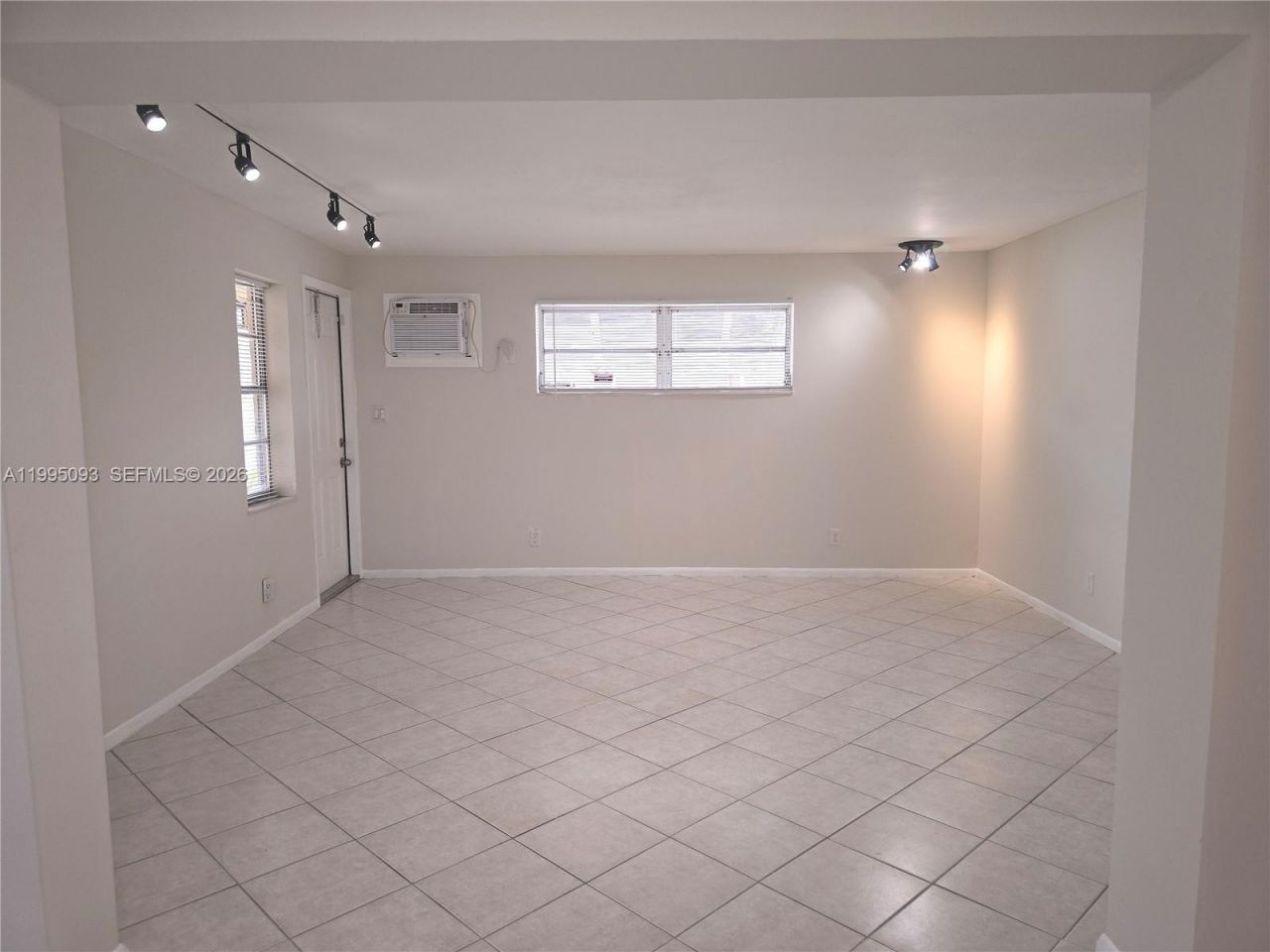 1723 Thomas St, Unit 3, Hollywood, FL 33020 Photo
