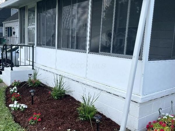 1341 E 15th Avenue, Columbus, OH 43211