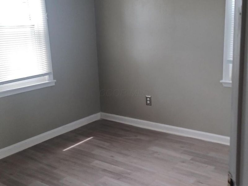 1341 E 15th Avenue, Columbus, OH 43211 Photo 5