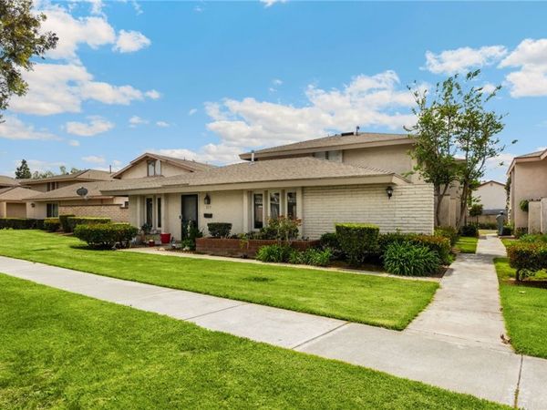 211 Doverfield, Placentia, CA 92870