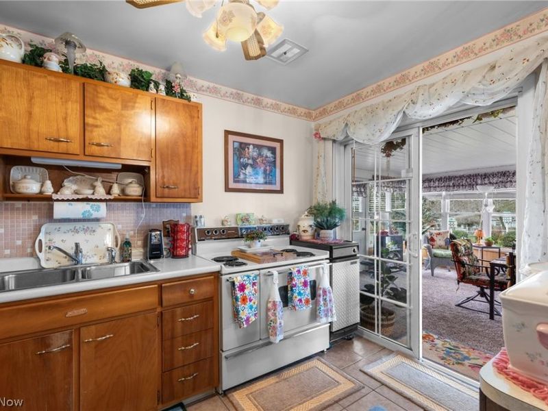 308 Penn Avenue, Mingo Junction, OH 43938 Photo 11