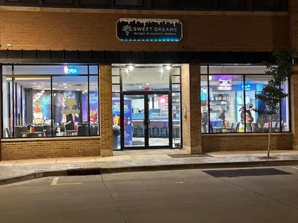 332 W Broadway AVENUE W #1, Waukesha, WI 53186