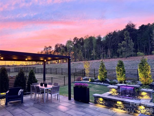 5212 Glenwalk Drive, Charlotte, NC 28269