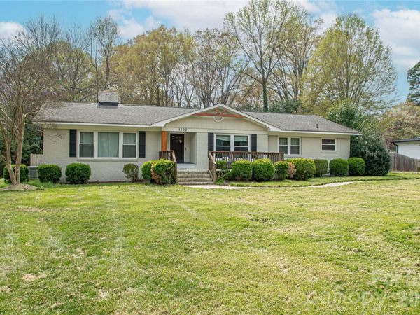 1302 E Franklin Street, Monroe, NC 28112