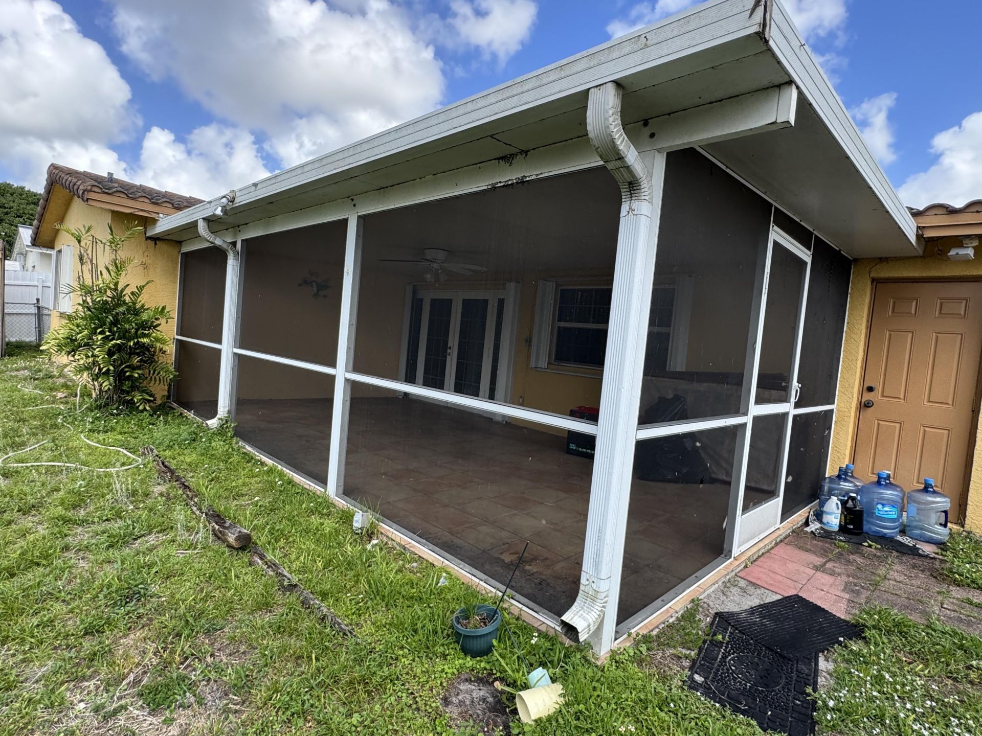 2180 NW 93rd Avenue, Pembroke Pines, FL 33024 Photo