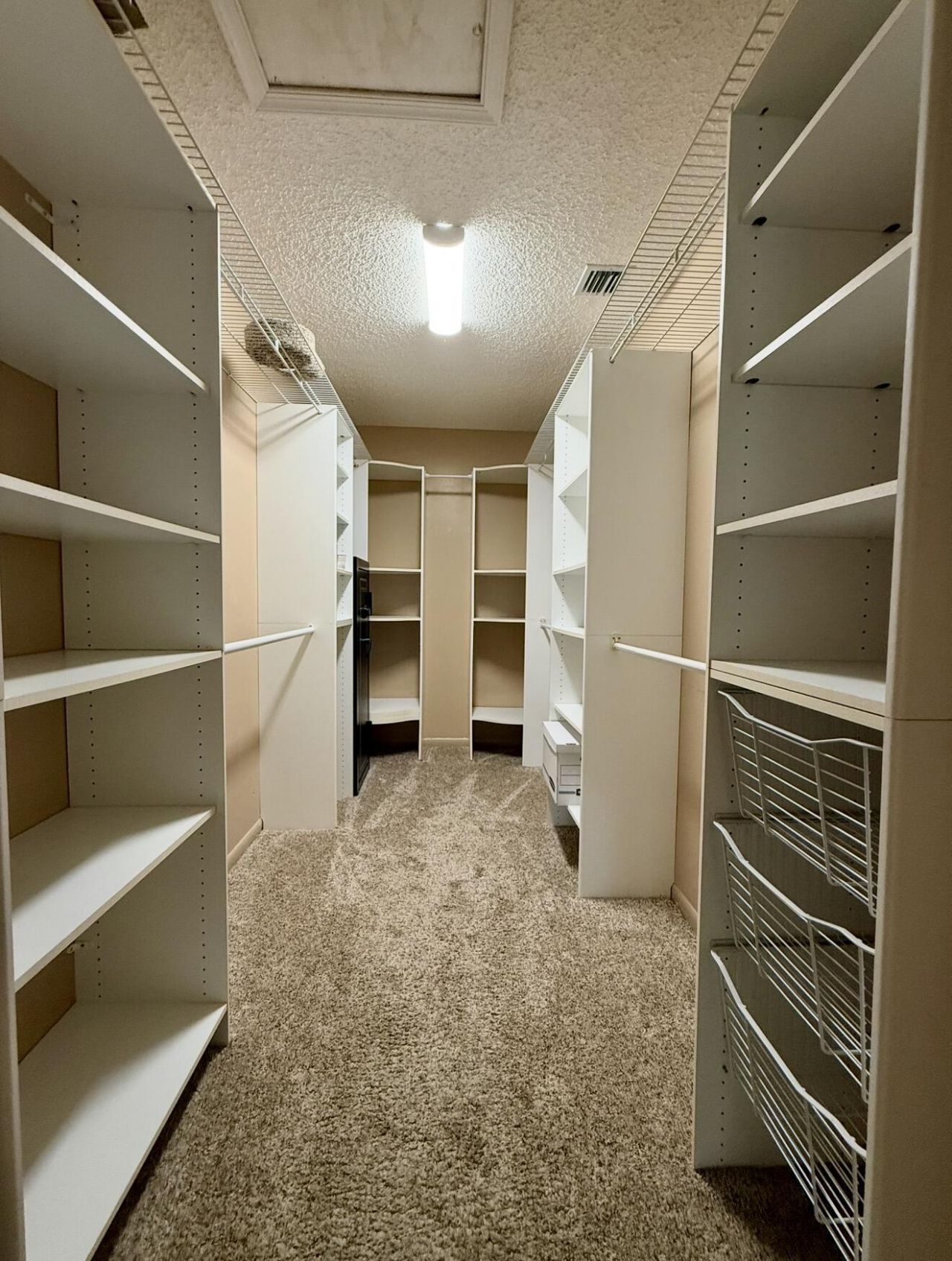 8438 NW 34th Manor, Sunrise, FL 33351 Photo