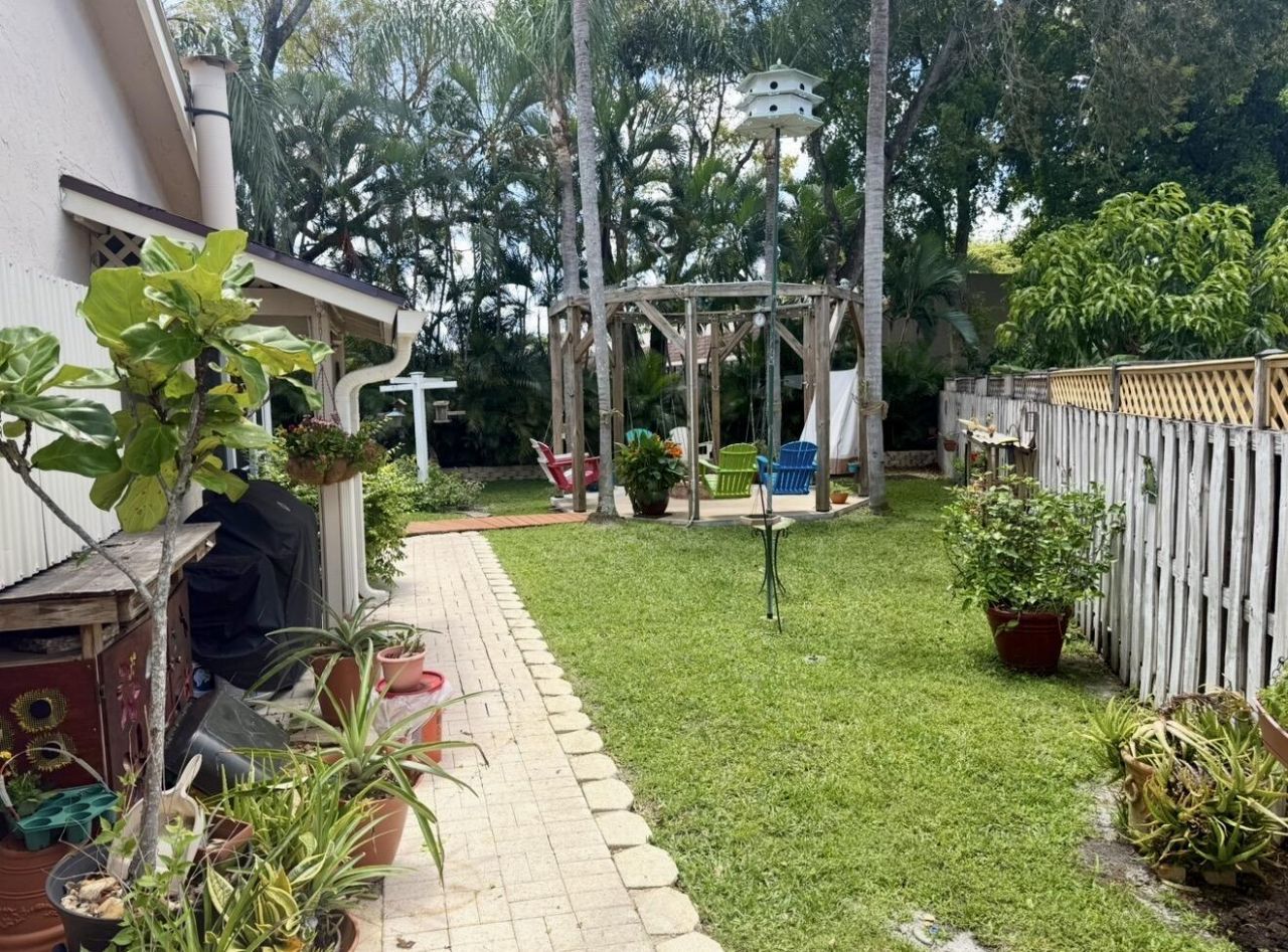 8438 NW 34th Manor, Sunrise, FL 33351 Photo