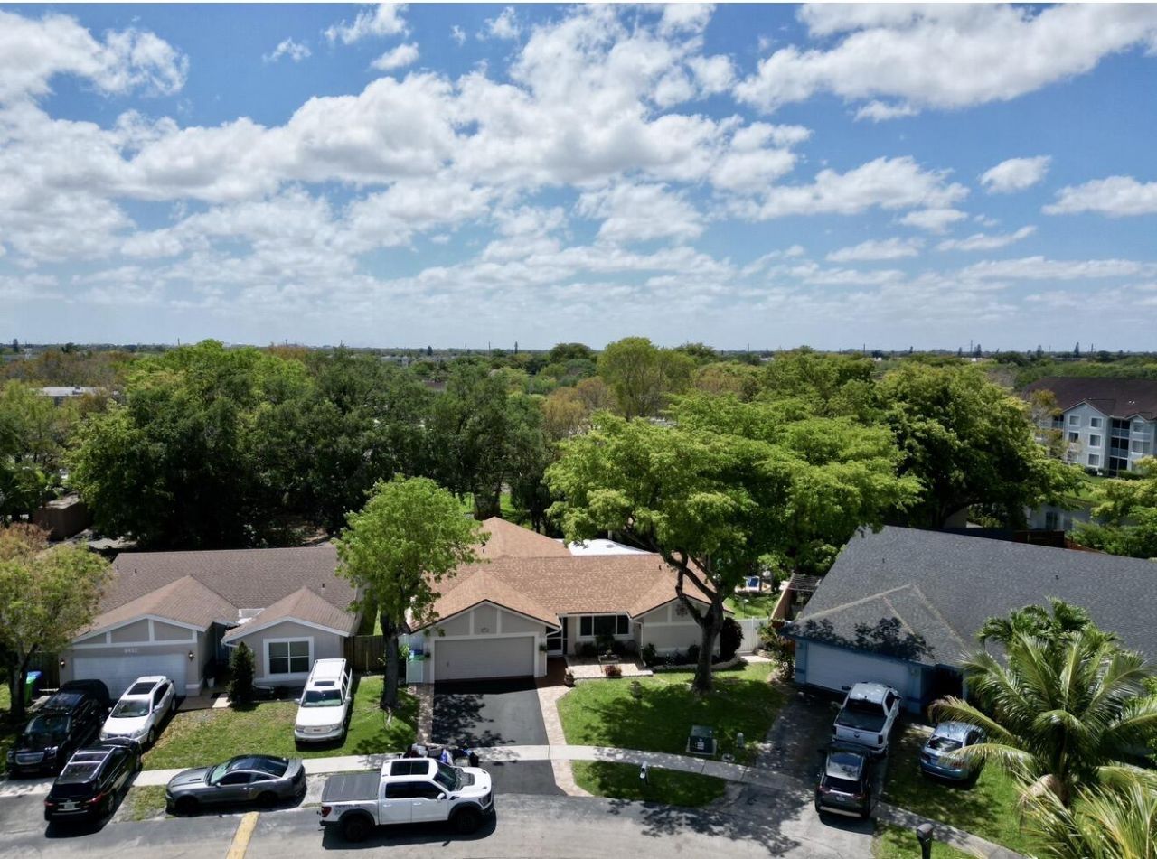 8438 NW 34th Manor, Sunrise, FL 33351 Photo