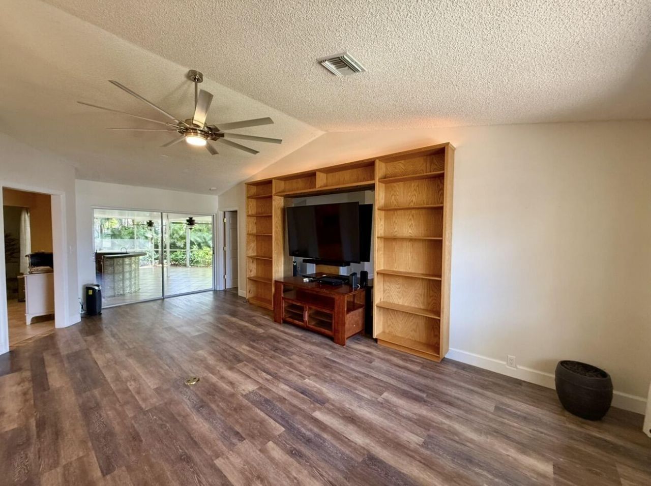 8438 NW 34th Manor, Sunrise, FL 33351 Photo