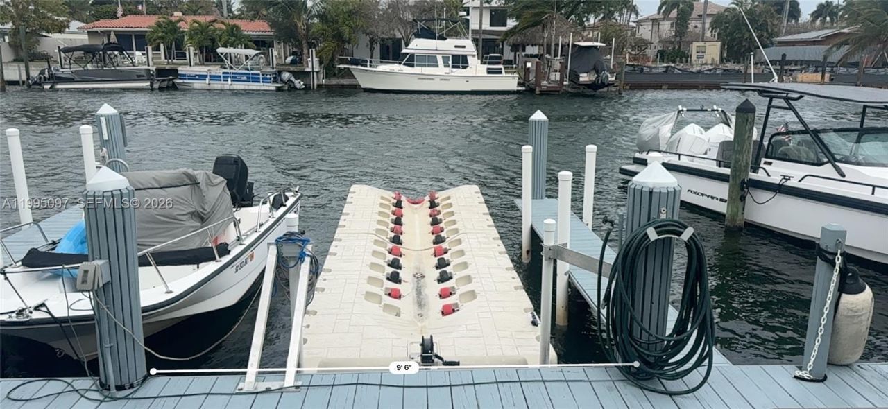 1601 SE 15, Unit 1B, Fort Lauderdale, FL 33316 Photo