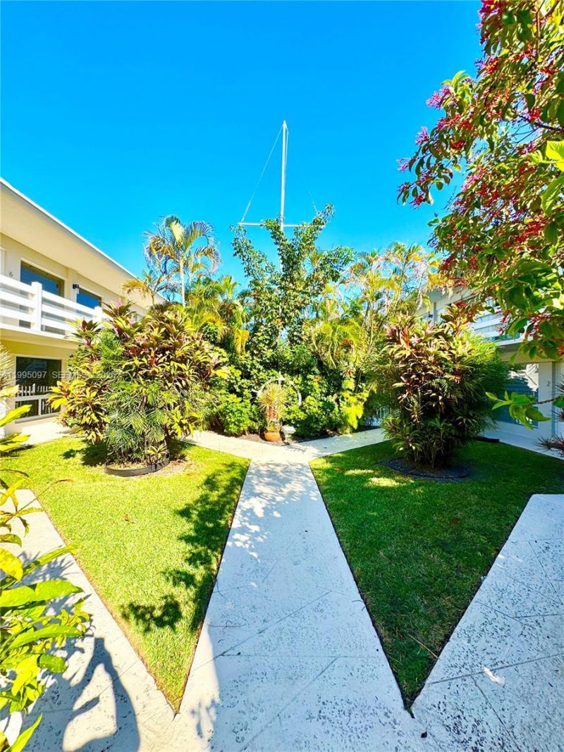 1601 SE 15, Unit 1B, Fort Lauderdale, FL 33316 Photo
