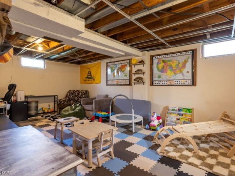 957 Carnegie Avenue, Akron, OH 44314 Photo 15