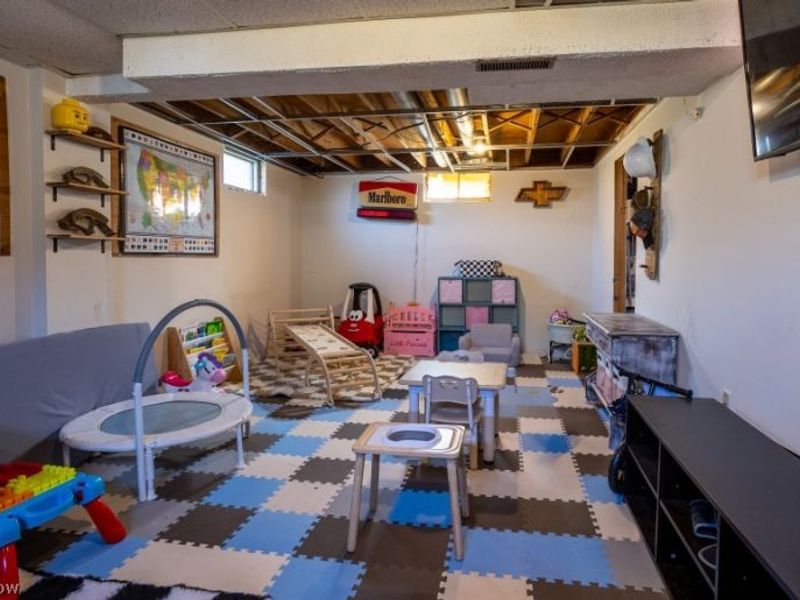 957 Carnegie Avenue, Akron, OH 44314 Photo 16