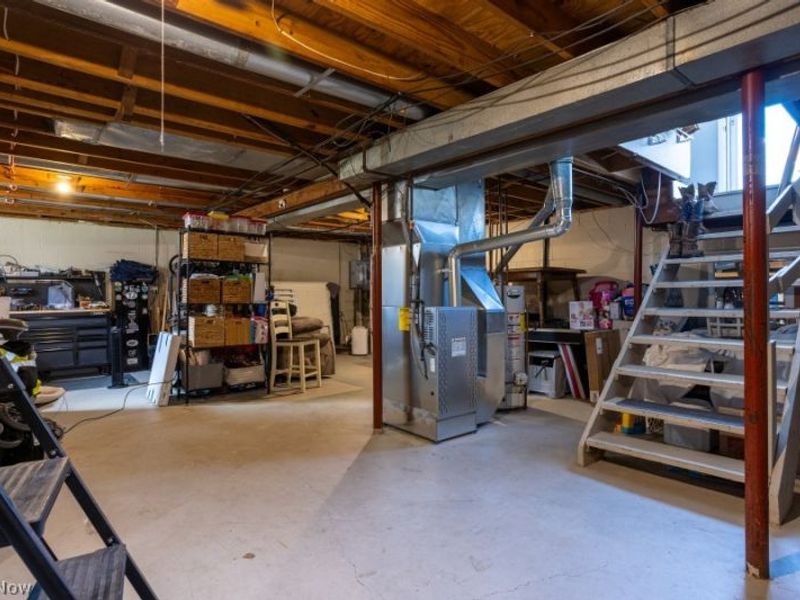 957 Carnegie Avenue, Akron, OH 44314 Photo 17