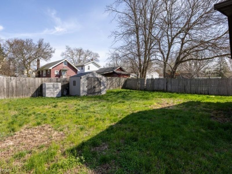 957 Carnegie Avenue, Akron, OH 44314 Photo 19