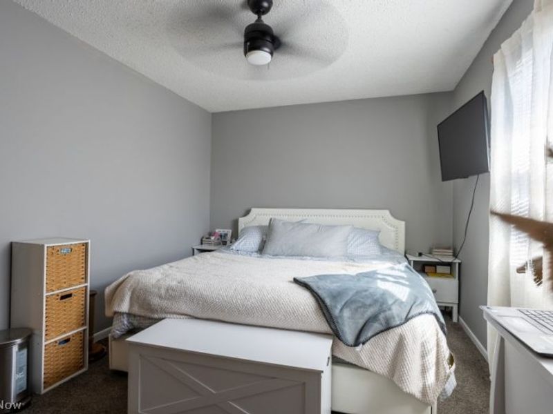 957 Carnegie Avenue, Akron, OH 44314 Photo 8