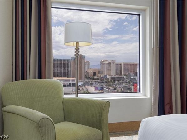 211 E Flamingo Road , Unit 1018, Las Vegas, NV 89169