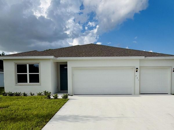 731 SE Celtic Avenue, Port St. Lucie, FL 34983