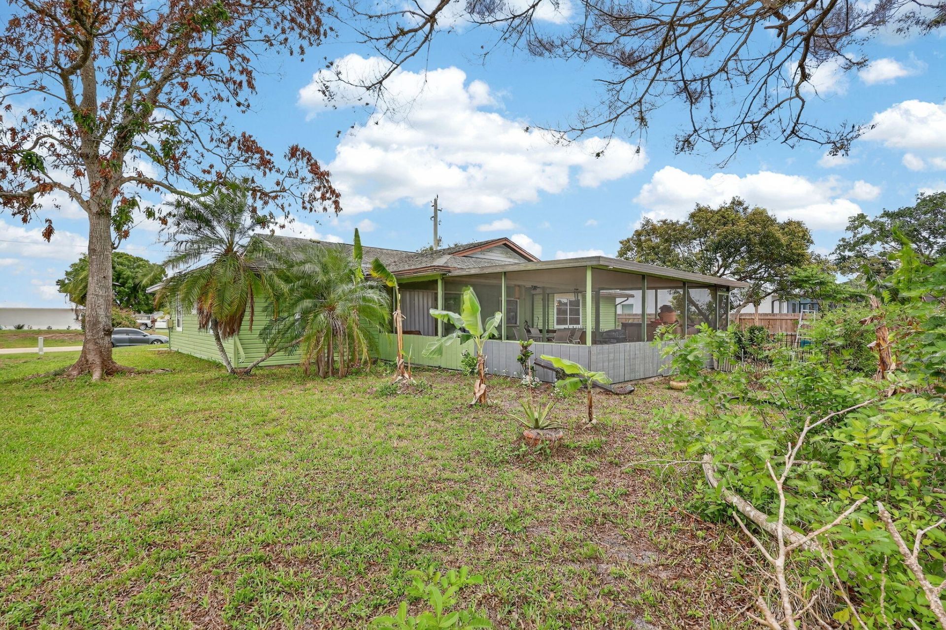 372 SW Carter Avenue, Port Saint Lucie, FL 34983 Photo