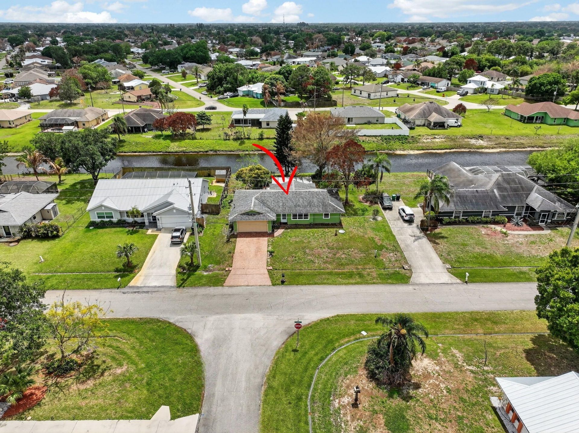 372 SW Carter Avenue, Port Saint Lucie, FL 34983 Photo