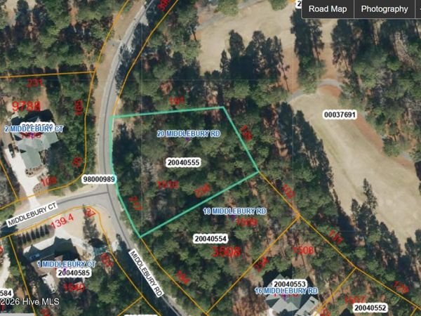 20 Middlebury Road, Pinehurst, NC 28374