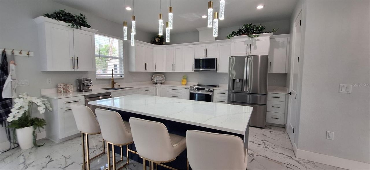 7242 Elaine Drive , Webster, FL 33597 Photo